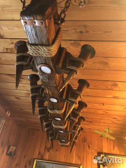 Люстра деревянная под старину