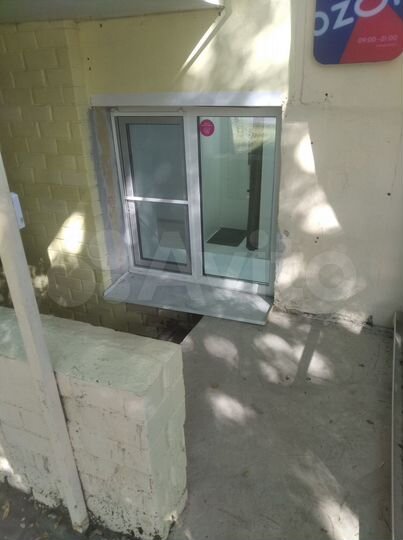 Торговое помещение 40 м², красная линия