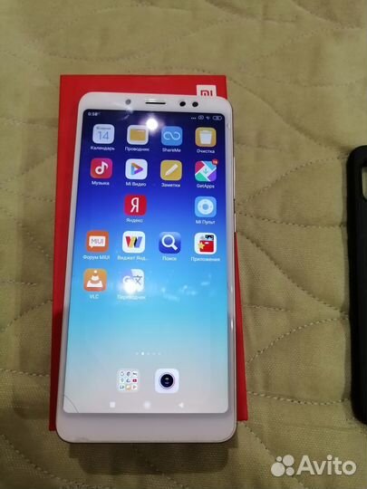 Xiaomi Redmi Note 5 Pro, 4/64 ГБ