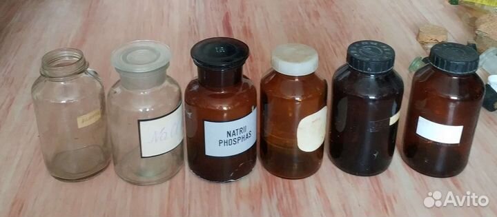 Аптекарские банки и пробки