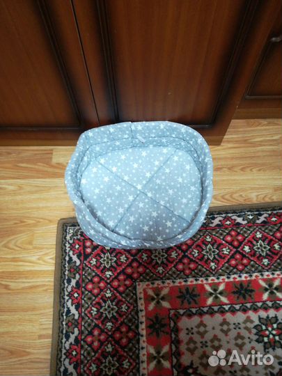 Лежанка для кота