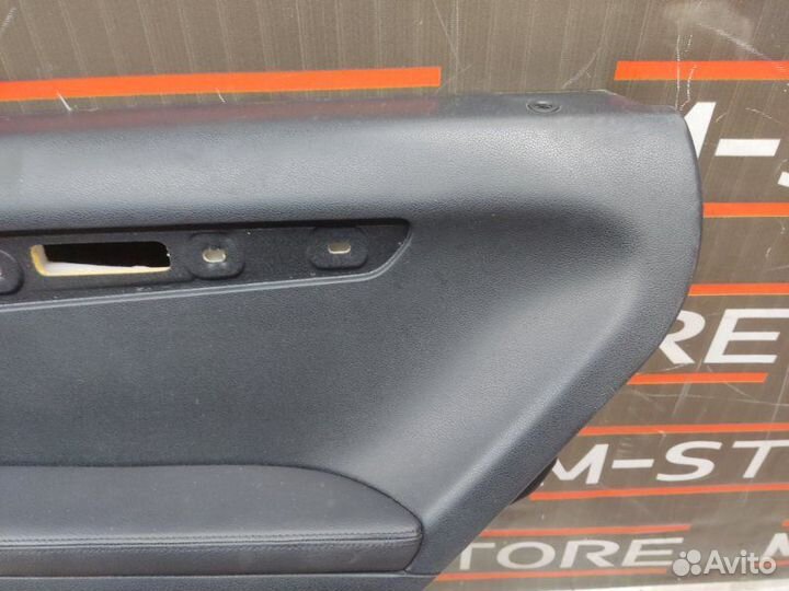 Обшивка двери задняя Mercedes-Benz R-Class W251
