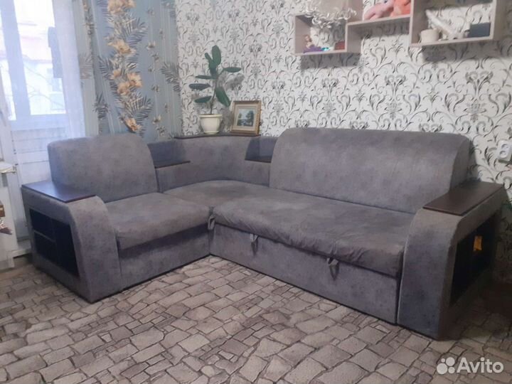 Угловой диван бу