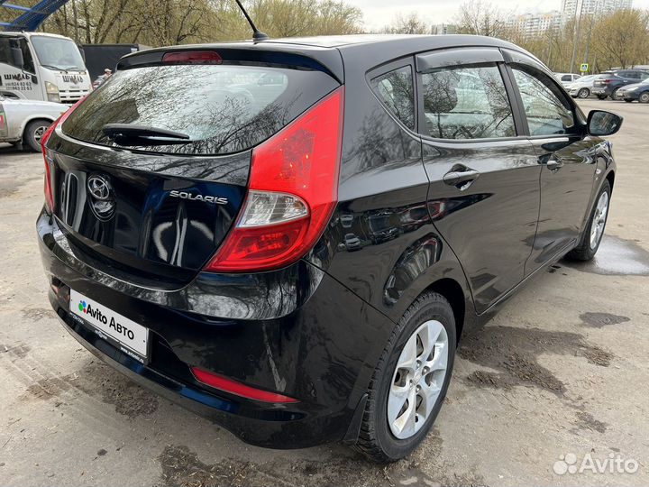 Hyundai Solaris 1.6 AT, 2015, 99 999 км