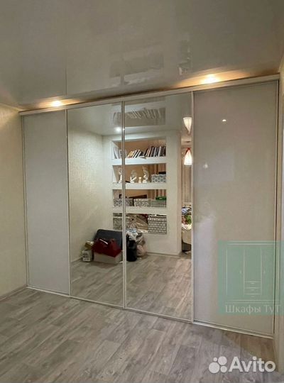 Шкафчик для ванной