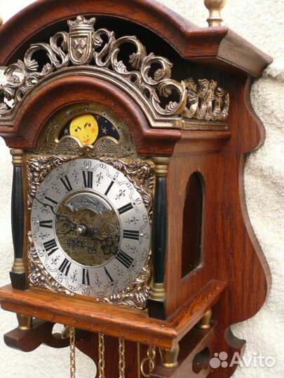 Коллекция голландских часов salander Wuba Warmink