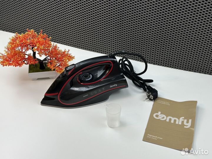 Утюг Domfy DSC-EI606