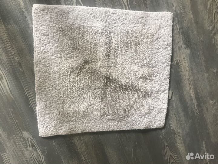 Коврик для ванны