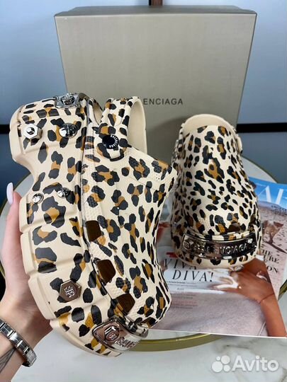 Шлепки / Сабо Balenciaga x Crocs Размеры 36-40