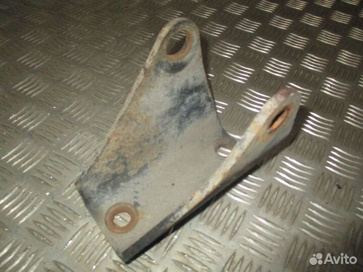 Кронштейн амортизатора KAMAZ 65206-2915540-45