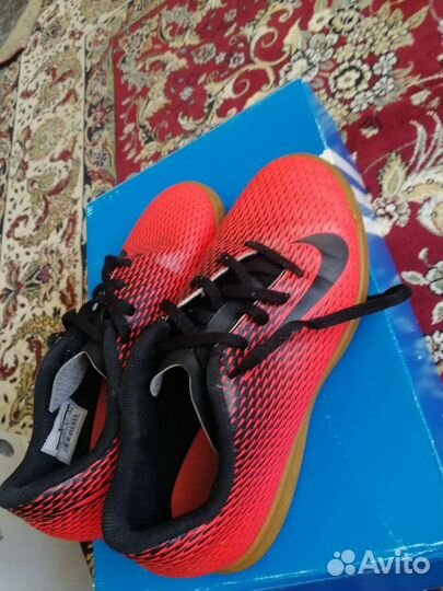 Кроссовки, бутцы nike