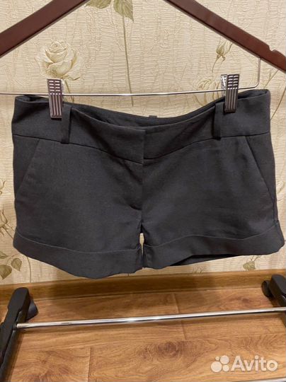 Шорты классические короткие