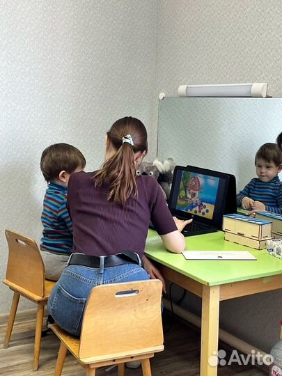 Логопед, дефектолог