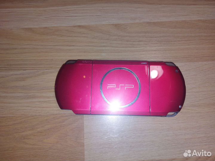 Красная Sony PSP 3008 Прошитая