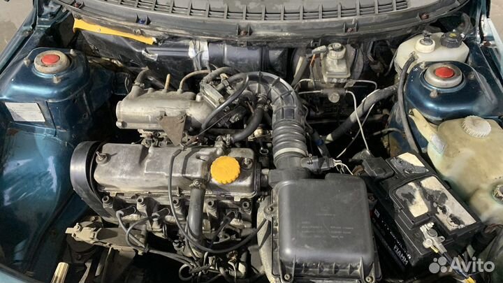 ВАЗ 2110 1.6 МТ, 2002, битый, 281 000 км