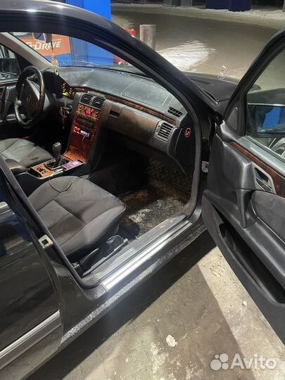 Mercedes-Benz E-класс 2.4 AT, 1999, 350 000 км