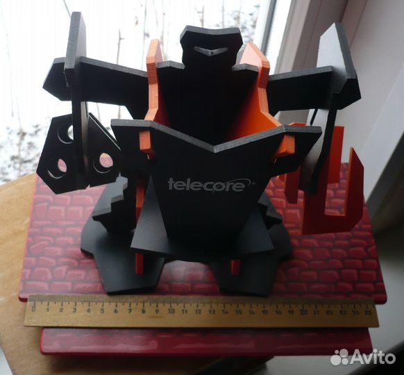 Фирменная подставка(карандаши,ручки).Дерево