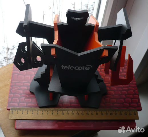 Фирменная подставка(карандаши,ручки).Дерево