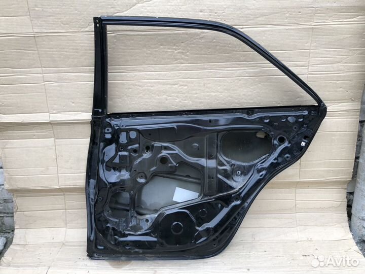 Дверь задняя правая Toyota Camry V50 6700306260