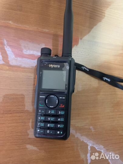 Рация Hytera