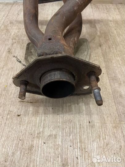 Коллектор выпускной Mitsubishi Colt Z32A 3A91 2005