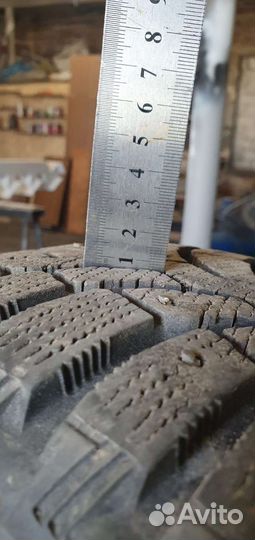Bridgestone Blizzak Spike-01 19.5/55 R16
