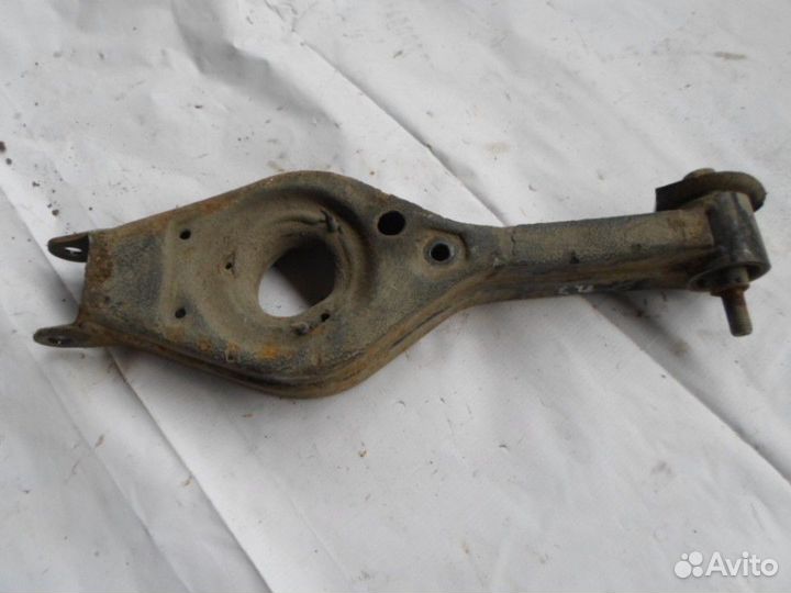 Рычаг задний левый нижний Kia Ceed 2012-2018