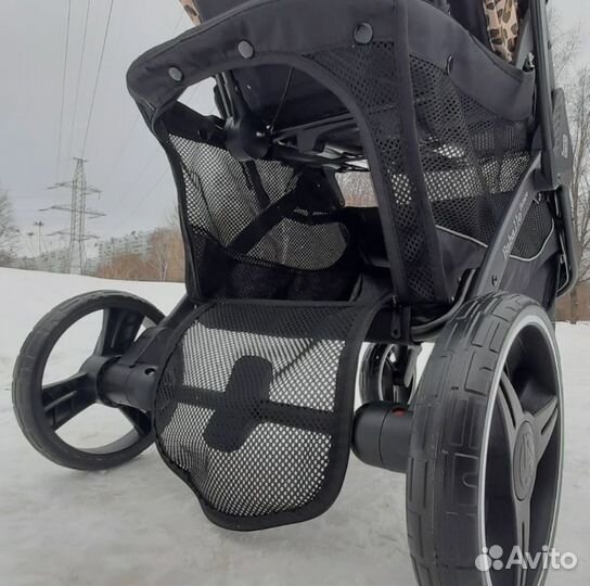 Коляска прогулочная Babalo future 2023