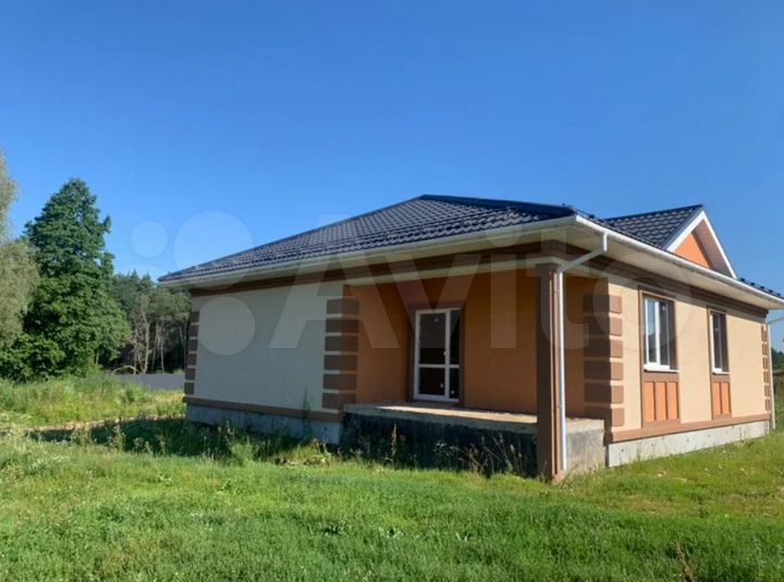 Дом 121,7 м² на участке 7,5 сот.