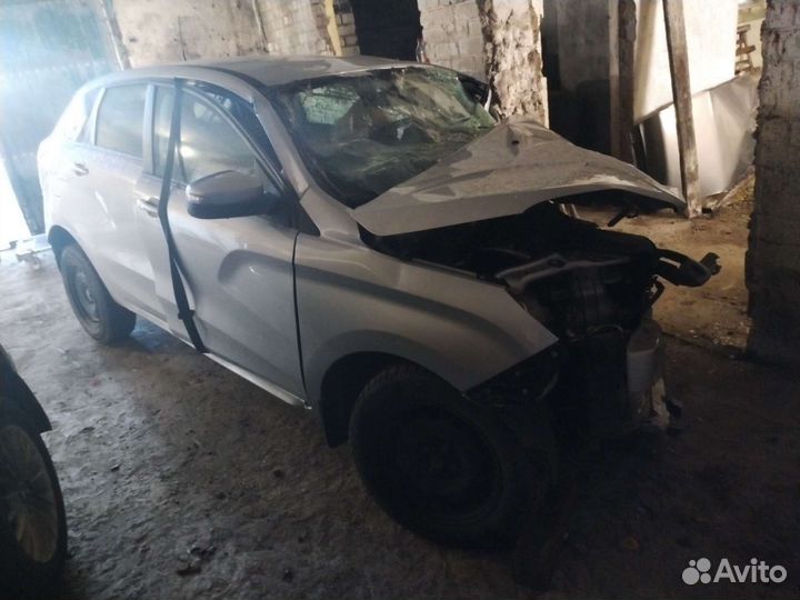 Авто разбор LADA xray хрей