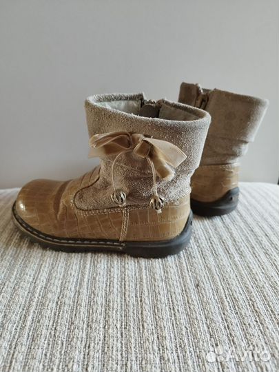 Ботинки для девочки