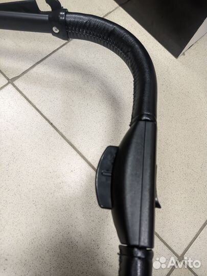 Ручка в сборе на детскую коляску Luxmom 609