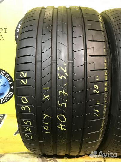 Pirelli P Zero PZ4 285/30 R22 101U