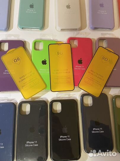 Чехлы и защитые стекла на iPhone 11