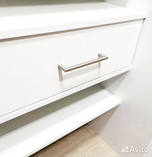 Гардеробный шкаф 