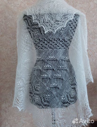 Пуховый платок паутинка ажурная белая Оренбург