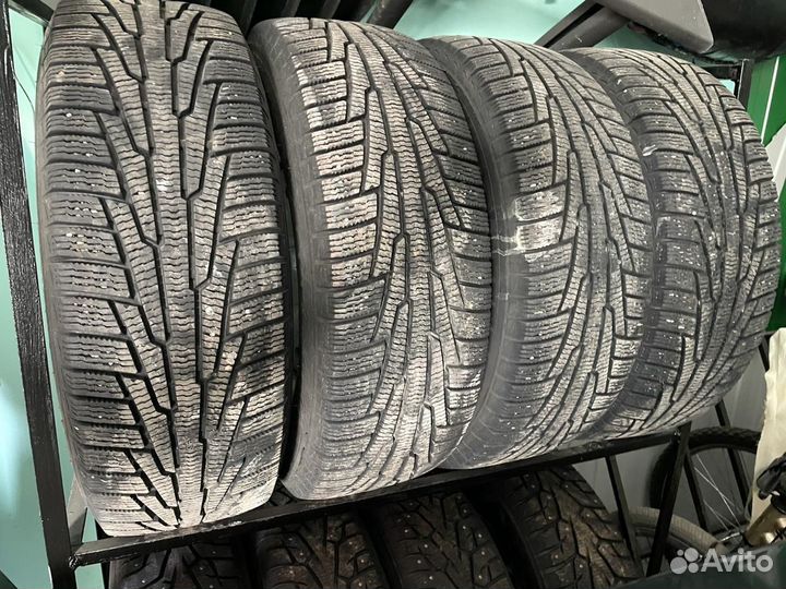 Шины зимние с дисками 215 65 р16