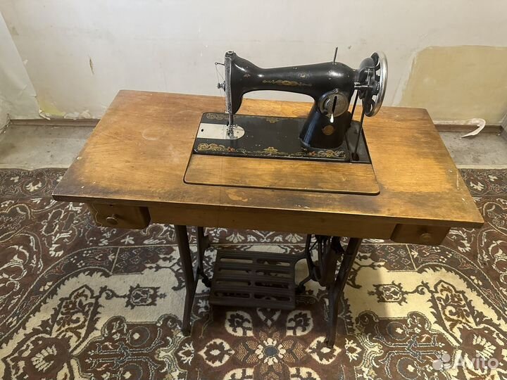 Швейная машинка Подольск 