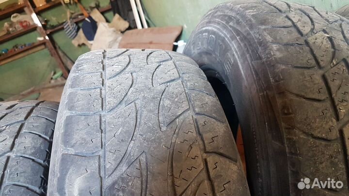Bridgestone Dueler A/T 235/70 R16