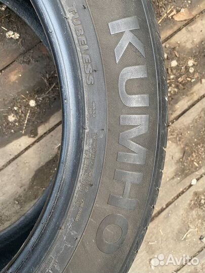 Kumho Ecsta HS51 215/50 R17 94V