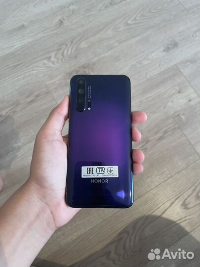 Телефон honor 20 pro