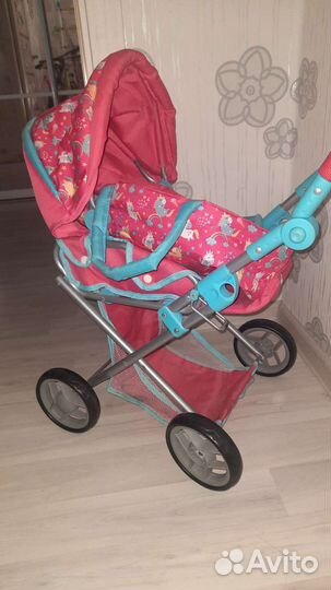 Игрушечная коляска для кукол