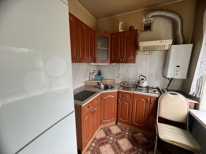 2-к. квартира, 52 м², 5/5 эт.