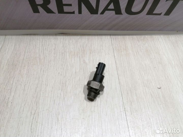 Датчик давления масла Renault sandero stepway 2