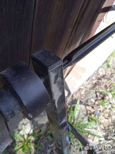 Выкатной механизм Дельфин для дивана