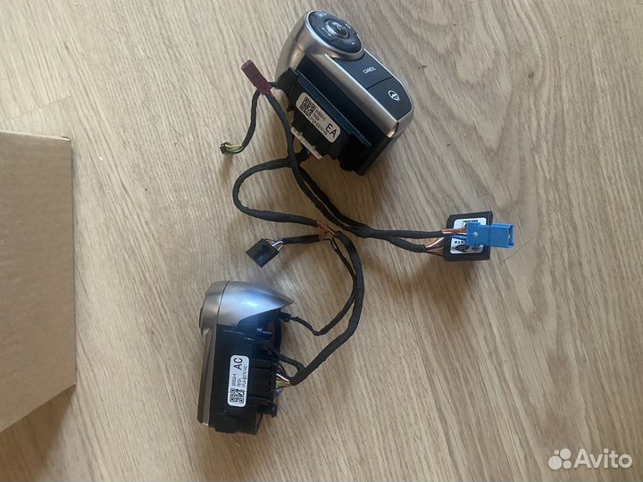 Переключатель рулевого колеса Range Rover L405