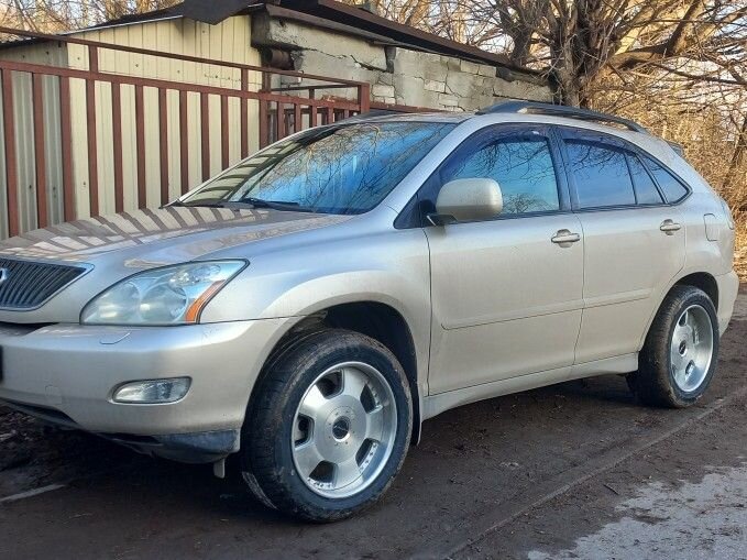 Lexus RX: фото владельца