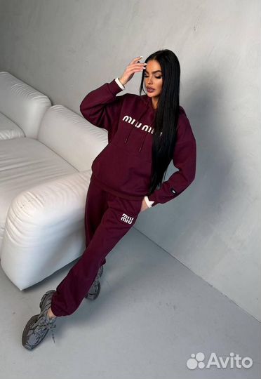 Шикарный костюм m1u m1u