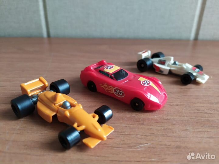 Фигурки из разных серий киндер-сюрпризов 2