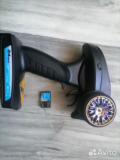 Пульт для радиоуправляемых моделей с приёмником